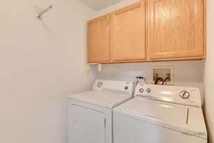 2944 Oak Ct, Schaumburg, IL 60193 - Photo 27