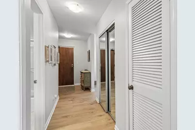 4050 Dundee Road #303, Northbrook, IL 60062 - Photo 23