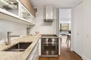 2400 N Lakeview Ave, Chicago, IL 60614 - Photo 7