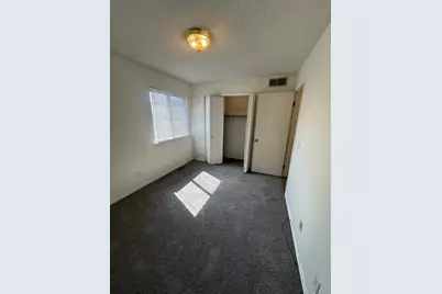 906 Pomona Drive #906, Champaign, IL 61822 - Photo 9