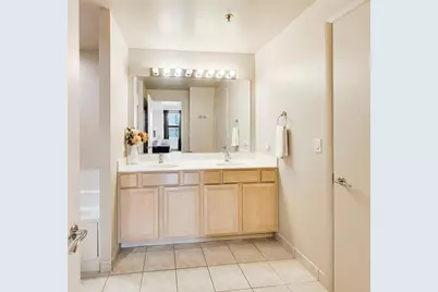 77 S Evergreen Avenue #806, Arlington Heights, IL 60005 - Photo 13