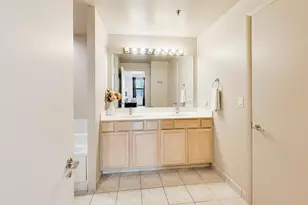 77 S Evergreen Ave, Arlington Heights, IL 60005 - Photo 13