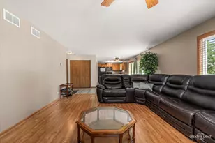 606 Otter Way, Oswego, IL 60543 - Photo 11