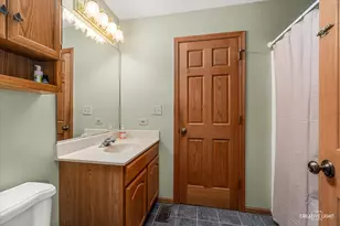 606 Otter Way, Oswego, IL 60543 - Photo 17