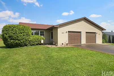 855 Belle Plaine Avenue, Gurnee, IL 60031 - Photo 3