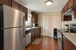 855 Belle Plaine Ave, Gurnee, IL 60031 - Photo 25