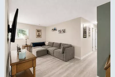 511 Broadway Avenue #101, Mattoon, IL 61938 - Photo 5