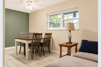 511 Broadway Avenue #101, Mattoon, IL 61938 - Photo 7