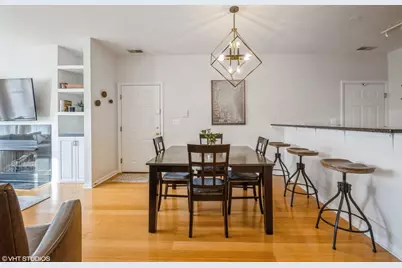 1245 N Orleans Street #904, Chicago, IL 60610 - Photo 9