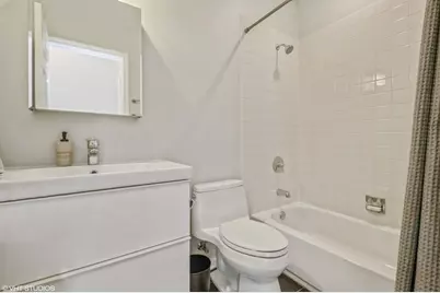 1245 N Orleans Street #904, Chicago, IL 60610 - Photo 13