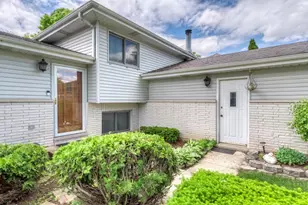 768 George St, Bensenville, IL 60106 - Photo 3
