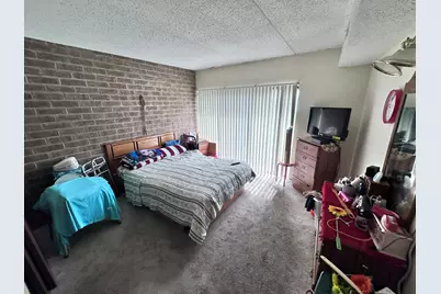 804 Kenneth Circle #804, Elgin, IL 60120 - Photo 5