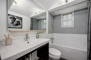 2147 N Claremont Ave, Chicago, IL 60647 - Photo 27