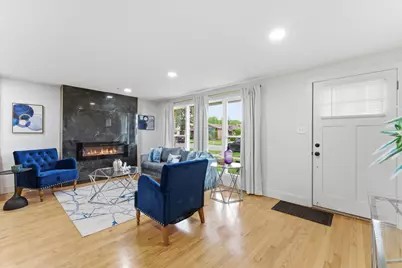 11635 S Bishop Street, Chicago, IL 60643 - Photo 3