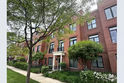 2004 Patriot Boulevard, Glenview, IL 60026 - Photo 1