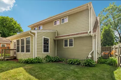 409 Hubbard Avenue, Elgin, IL 60123 - Photo 39