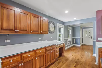 409 Hubbard Avenue, Elgin, IL 60123 - Photo 7
