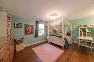 586 Earl Dr, Northfield, IL 60093 - Photo 13