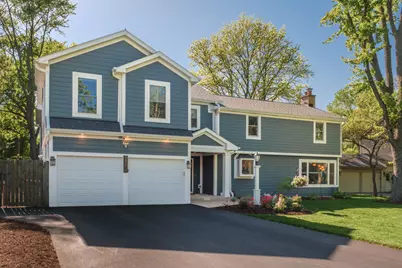 586 Earl Drive, Northfield, IL 60093 - Photo 1