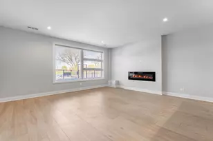 4817 S Wabash Ave, Chicago, IL 60653 - Photo 3