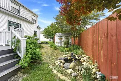 105 E Main Street, Yorkville, IL 60560 - Photo 3