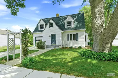 105 E Main Street, Yorkville, IL 60560 - Photo 1