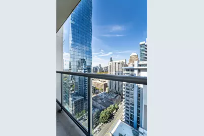100 E 14th Street #2201, Chicago, IL 60605 - Photo 17