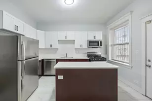 5439 S Indiana Ave, Chicago, IL 60615 - Photo 7