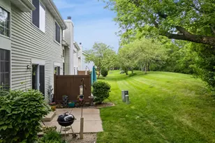 516 King Ave, East Dundee, IL 60118 - Photo 21
