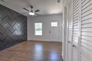 339 S Joliet St, Joliet, IL 60436 - Photo 5
