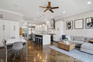 1752 W Erie St, Chicago, IL 60622 - Photo 13