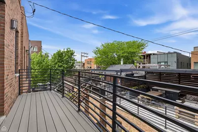 1752 W Erie Street, Chicago, IL 60622 - Photo 23