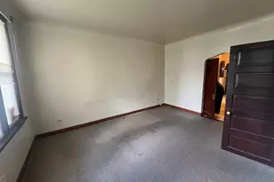 2111 W 50th Pl, Chicago, IL 60609 - Photo 3
