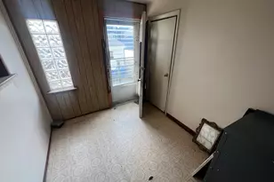 2111 W 50th Pl, Chicago, IL 60609 - Photo 15