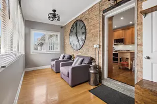 5305 W Addison St, Chicago, IL 60641 - Photo 13