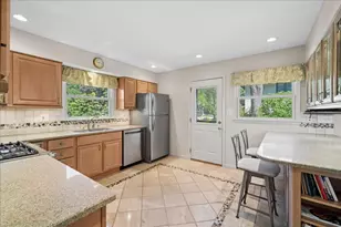 465 Princeton Ln, Deerfield, IL 60015 - Photo 11