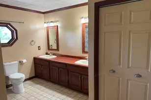 6241 Wards Mill Rd, Marion, IL 62959 - Photo 7