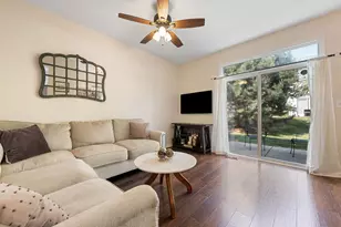 2950 Rutland Cir, Naperville, IL 60564 - Photo 3
