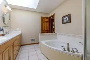 3944 Lakeview Ct, Long Grove, IL 60047 - Photo 35