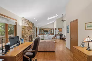 707 Chelsey Ct, Gurnee, IL 60031 - Photo 13