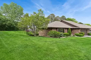 707 Chelsey Ct, Gurnee, IL 60031 - Photo 3