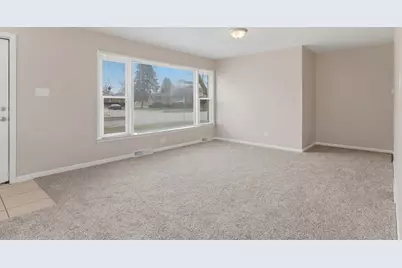 796 E 163rd Street, South Holland, IL 60473 - Photo 3