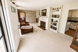 831 E 5th St, Centralia, IL 62801 - Photo 23