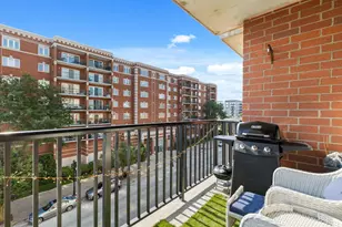 656 Pearson St, Des Plaines, IL 60016 - Photo 21