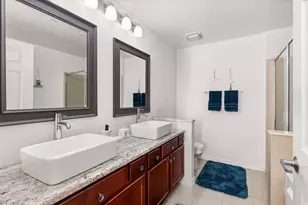 656 Pearson St, Des Plaines, IL 60016 - Photo 15