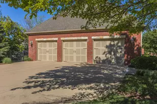 4 Bohrer Ct, Bloomington, IL 61704 - Photo 61