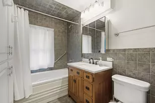 1021 N Sheridan Rd, Waukegan, IL 60085 - Photo 13
