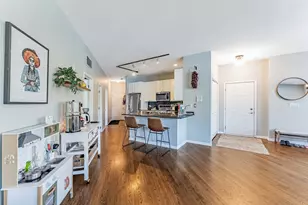 4157 N Kenmore Ave, Chicago, IL 60613 - Photo 5