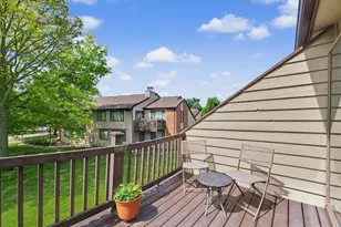 2155 Harbor Town Cir, Champaign, IL 61821 - Photo 23