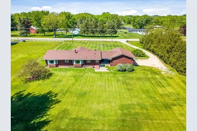 9640 Cunningham Road, Winnebago, IL 61088 - Photo 49